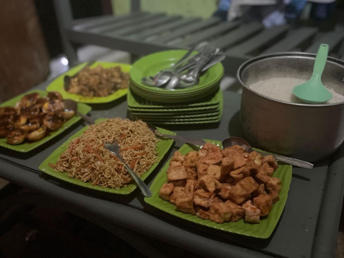 Hidayah Homestay Kelimutu Eksteriør bilde