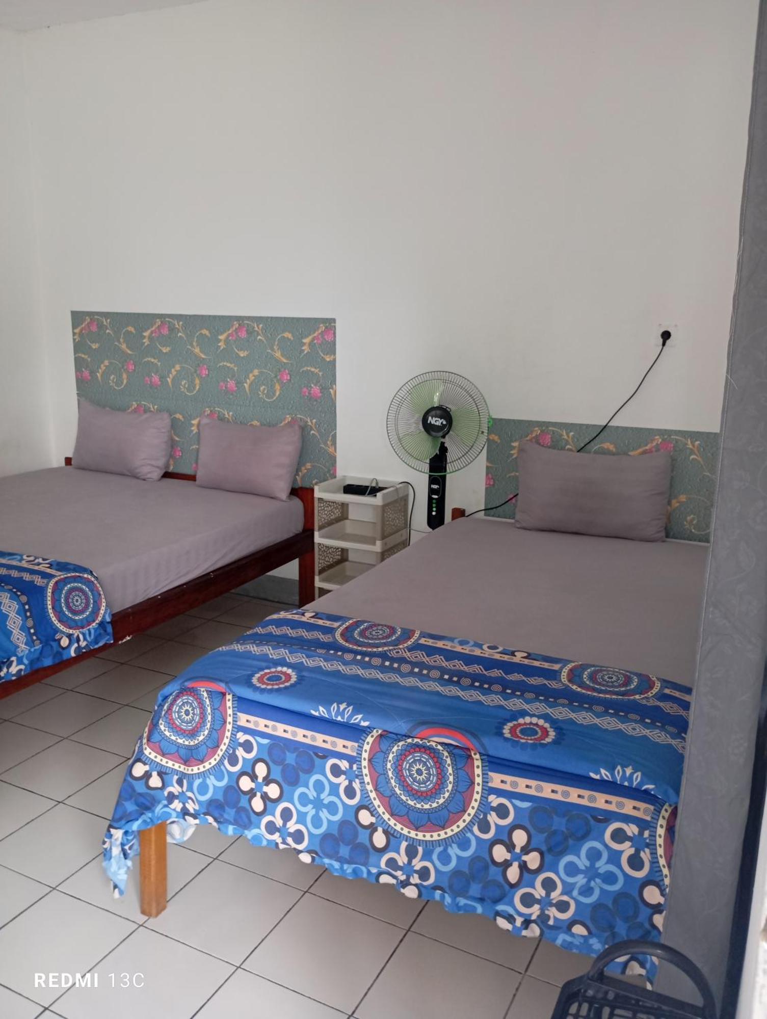 Hidayah Homestay Kelimutu Eksteriør bilde