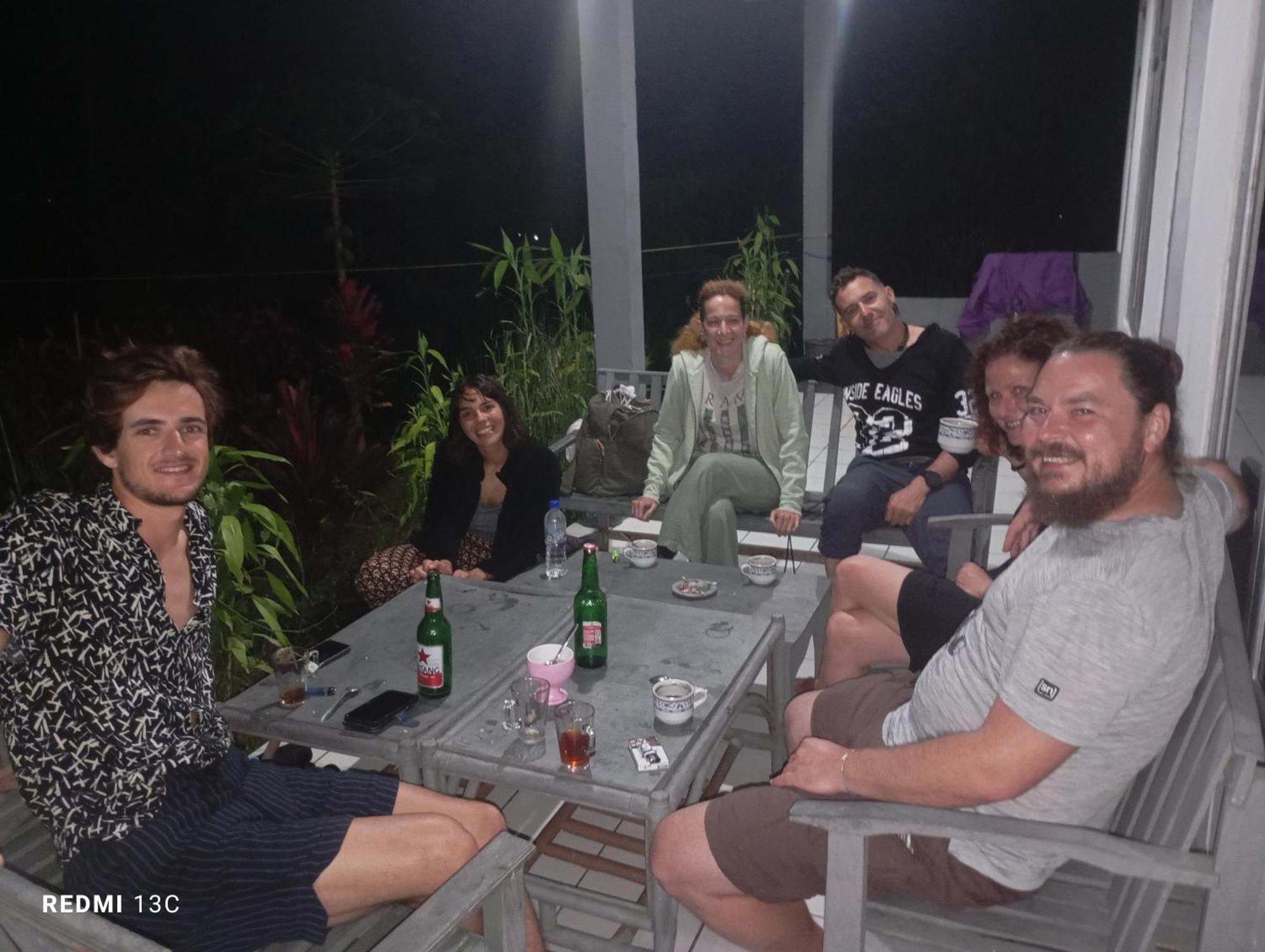 Hidayah Homestay Kelimutu Eksteriør bilde